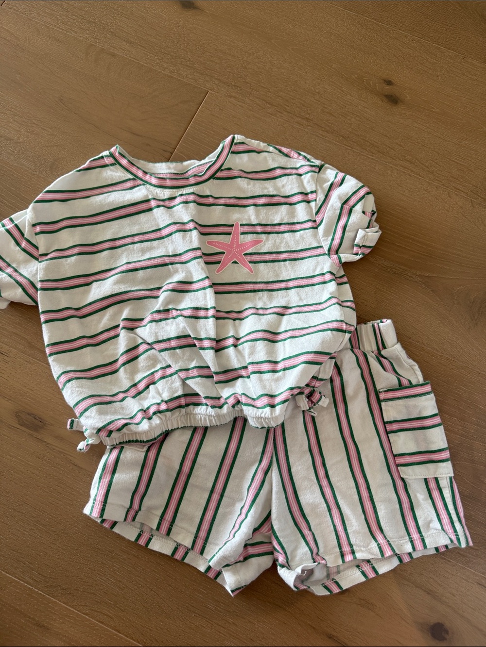 Old Navy White, Pink & Green Striped Star girls Set